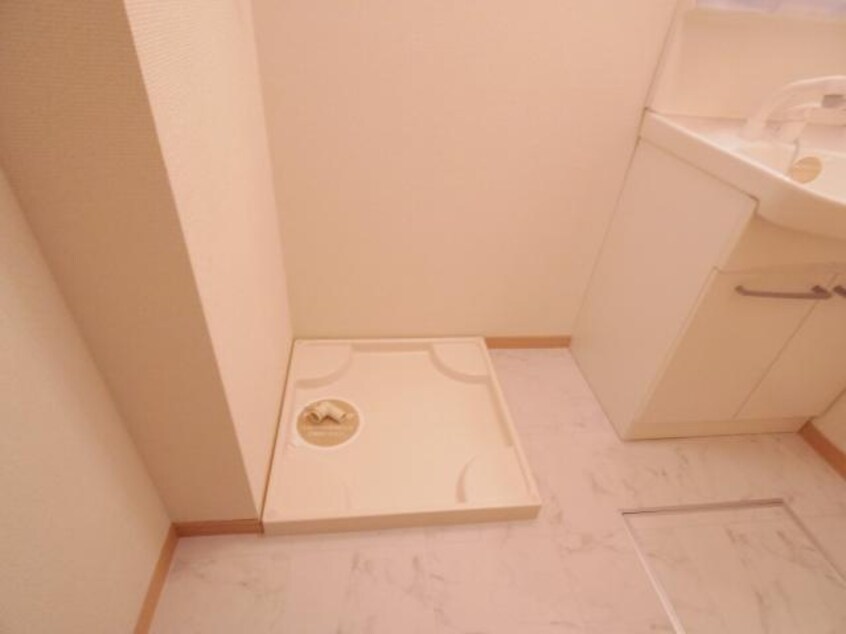  近鉄難波線・奈良線/新大宮駅 徒歩30分 2階 築18年