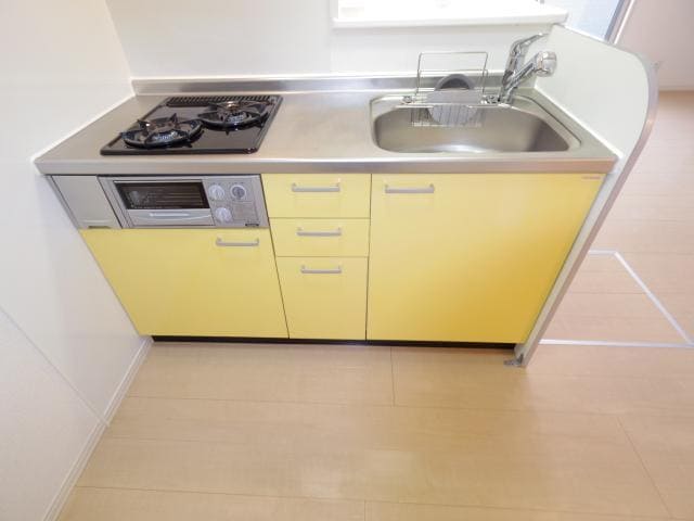  近鉄難波線・奈良線/近鉄奈良駅 バス10分萩ヶ丘下車:停歩6分 1階 築18年