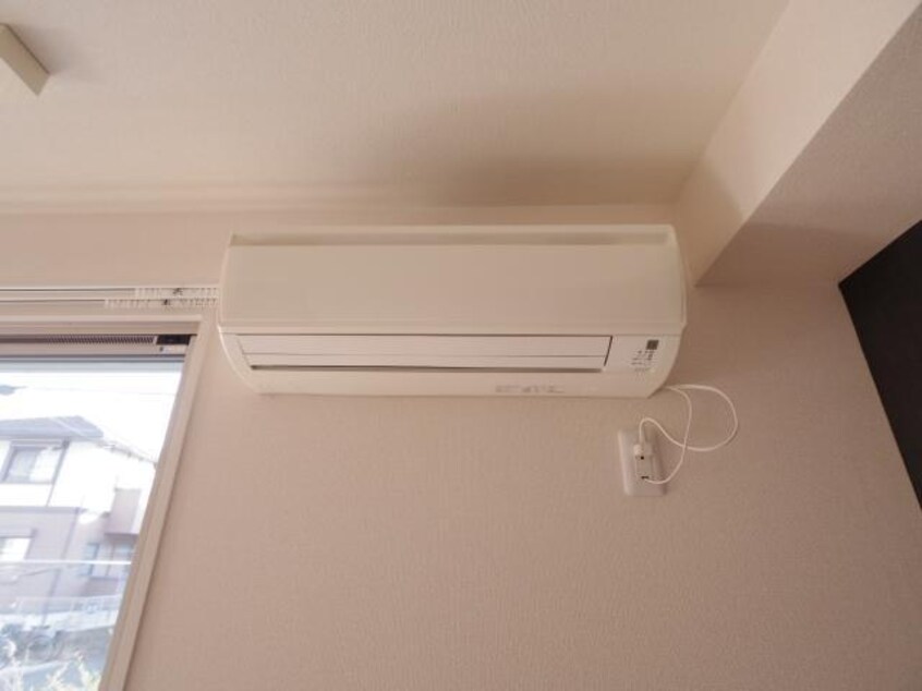  近鉄難波線・奈良線/近鉄奈良駅 バス10分萩ヶ丘下車:停歩6分 1階 築18年