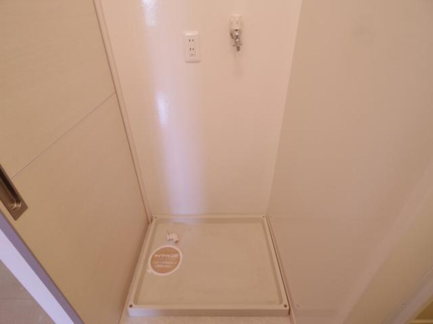  近鉄難波線・奈良線/近鉄奈良駅 バス10分萩ヶ丘下車:停歩6分 1階 築18年