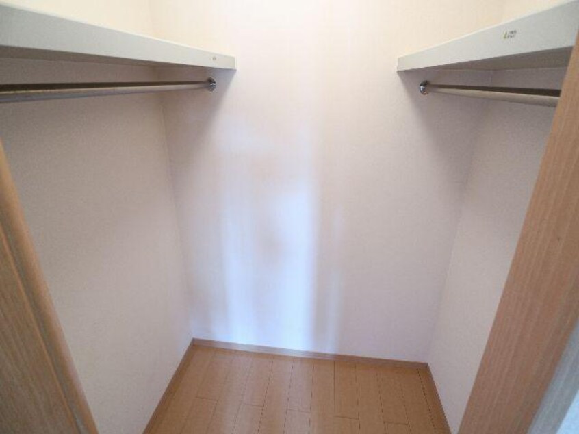  近鉄難波線・奈良線/近鉄奈良駅 バス23分西九条町下車:停歩1分 3階 築18年