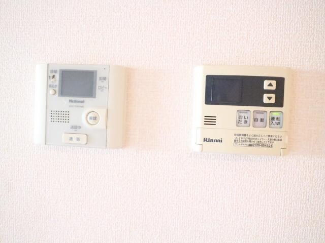  近鉄難波線・奈良線/近鉄奈良駅 バス23分西九条町下車:停歩1分 1階 築18年