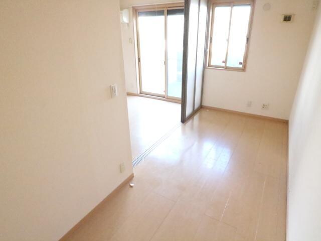  近鉄難波線・奈良線/近鉄奈良駅 バス23分西九条町下車:停歩1分 2階 築18年