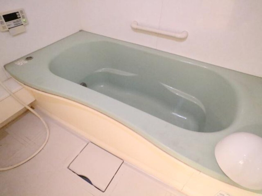  近鉄難波線・奈良線/近鉄奈良駅 バス23分西九条町下車:停歩1分 1階 築18年