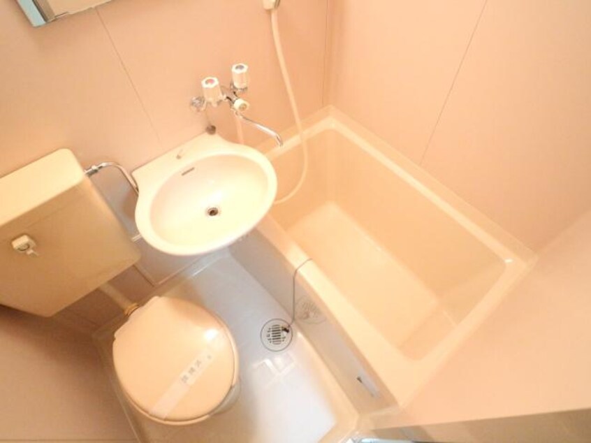  近鉄難波線・奈良線/近鉄奈良駅 バス15分南方町下車:停歩5分 2階 築35年