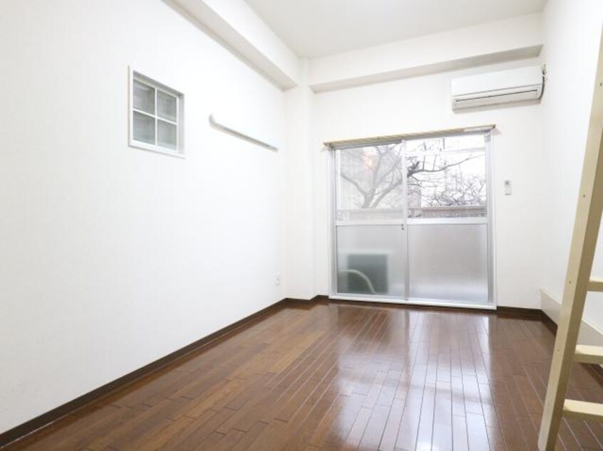  近鉄難波線・奈良線/近鉄奈良駅 バス15分南方町下車:停歩5分 2階 築35年