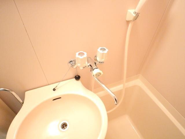  近鉄難波線・奈良線/近鉄奈良駅 バス15分南方町下車:停歩5分 2階 築35年