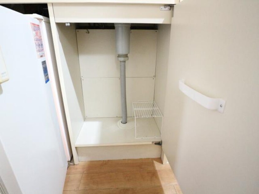  近鉄難波線・奈良線/近鉄奈良駅 バス15分南方町下車:停歩5分 3階 築35年