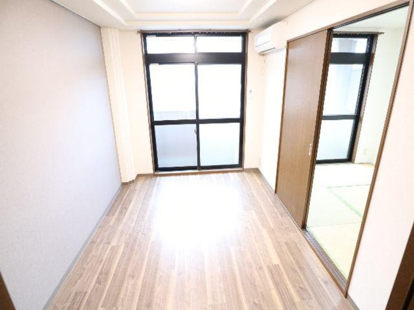  近鉄難波線・奈良線/近鉄奈良駅 バス10分州見橋東下車:停歩1分 2階 築25年