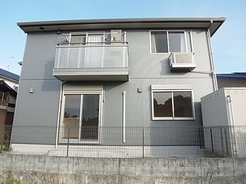  近鉄難波線・奈良線/新大宮駅 徒歩17分 1階 築18年