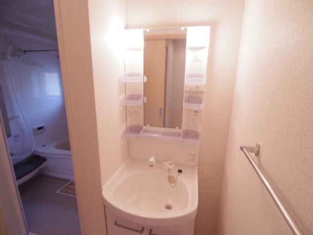  近鉄難波線・奈良線/新大宮駅 徒歩17分 1階 築18年