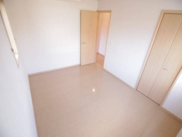  近鉄難波線・奈良線/新大宮駅 徒歩17分 1階 築18年