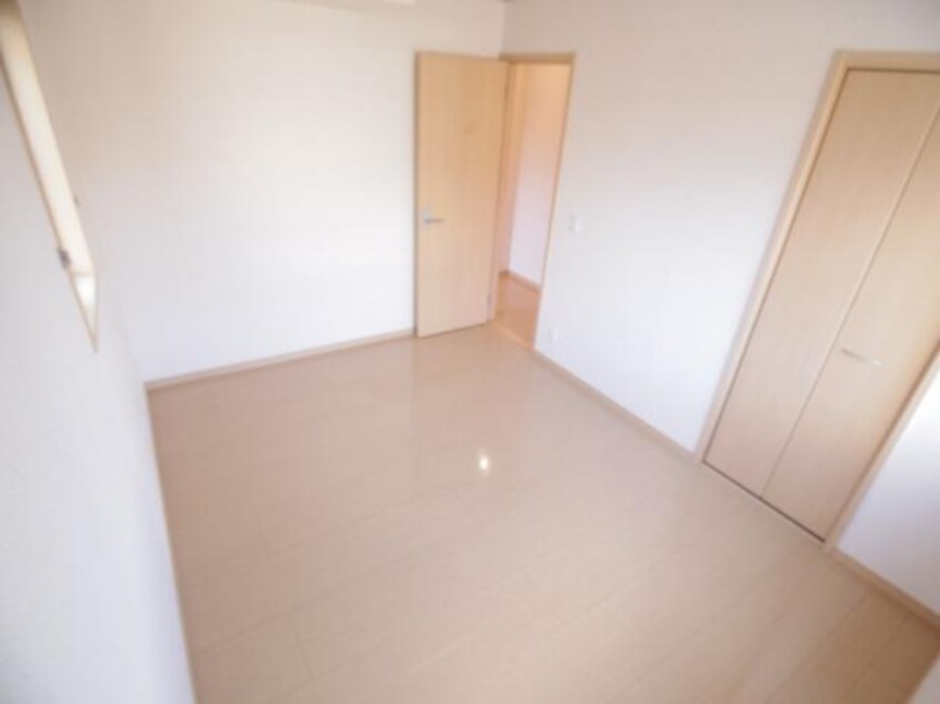  近鉄難波線・奈良線/新大宮駅 徒歩17分 1階 築18年