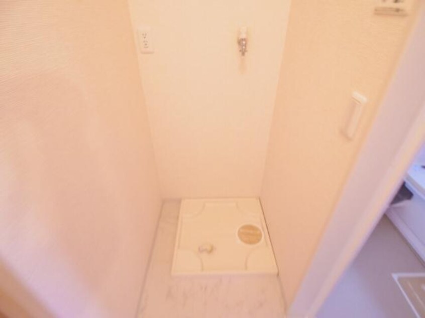  近鉄難波線・奈良線/新大宮駅 徒歩17分 1階 築18年