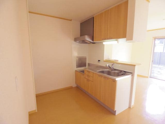  近鉄難波線・奈良線/新大宮駅 徒歩17分 1階 築18年