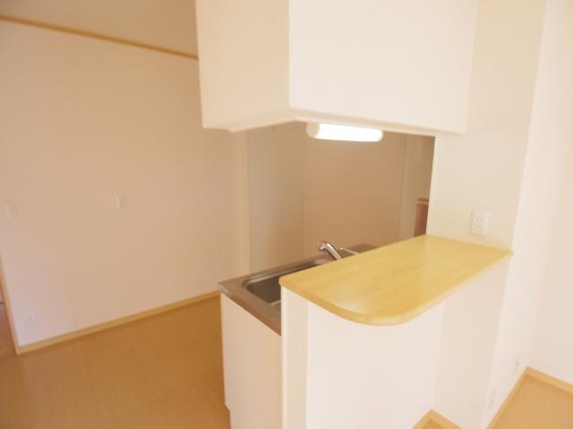  近鉄難波線・奈良線/新大宮駅 徒歩17分 1階 築18年