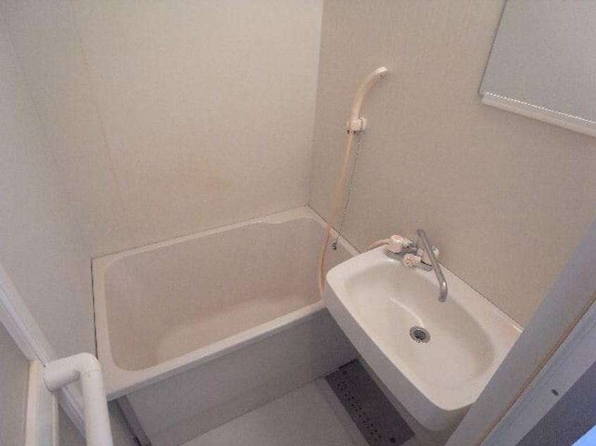  近鉄難波線・奈良線/新大宮駅 徒歩12分 2階 築29年