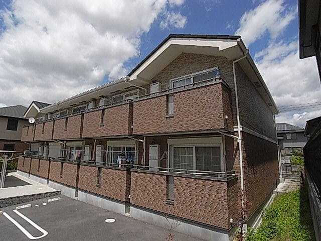  近鉄難波線・奈良線/近鉄奈良駅 バス13分梅美台2丁目下車:停歩5分 2階 築17年