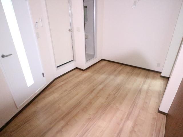  近鉄難波線・奈良線/近鉄奈良駅 徒歩10分 1階 築33年