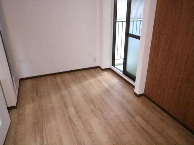  近鉄難波線・奈良線/近鉄奈良駅 徒歩10分 1階 築33年