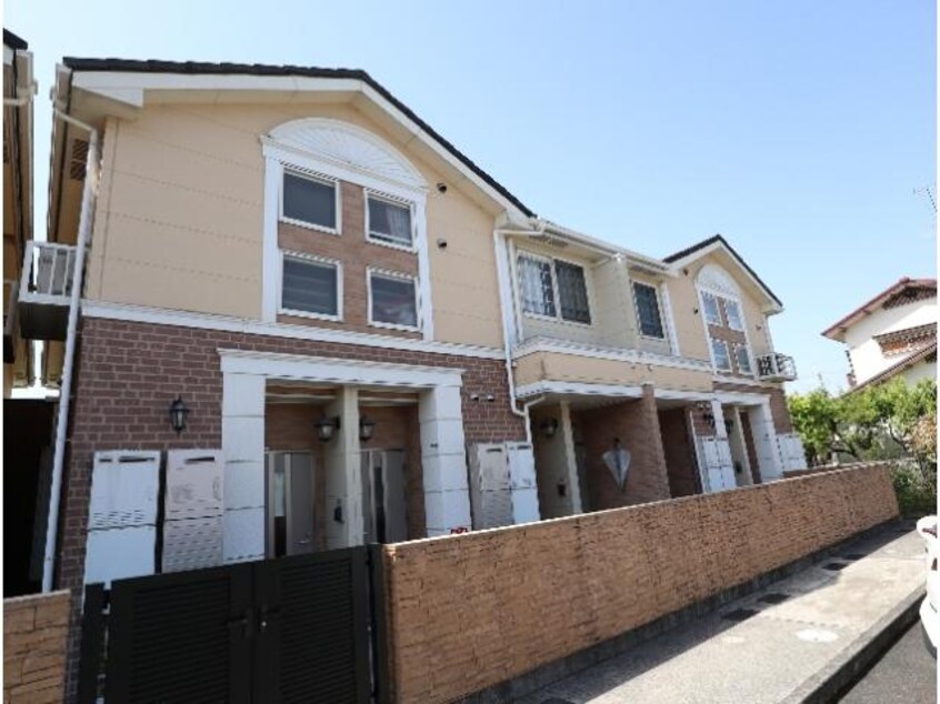  近鉄難波線・奈良線/新大宮駅 徒歩17分 2階 築17年