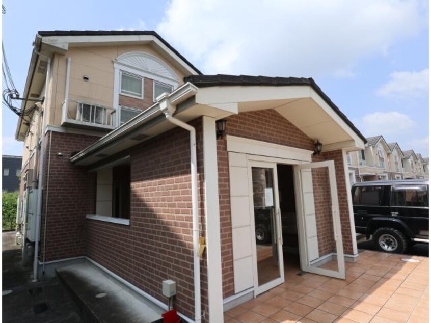  近鉄難波線・奈良線/新大宮駅 徒歩17分 2階 築17年