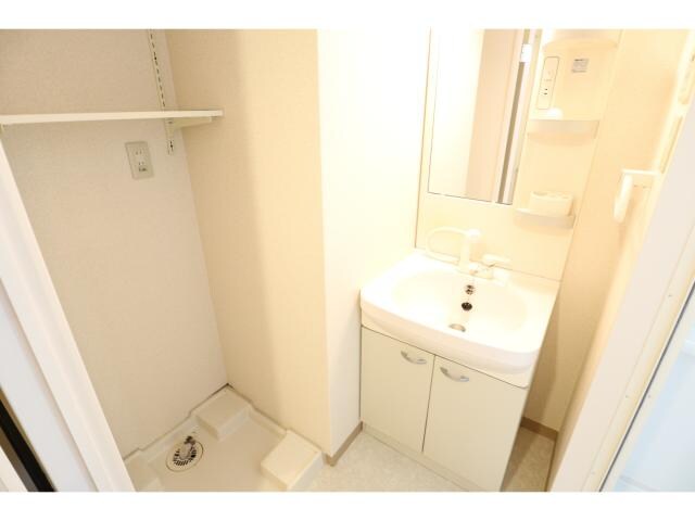  奈良線/木津駅 徒歩1分 2階 築17年