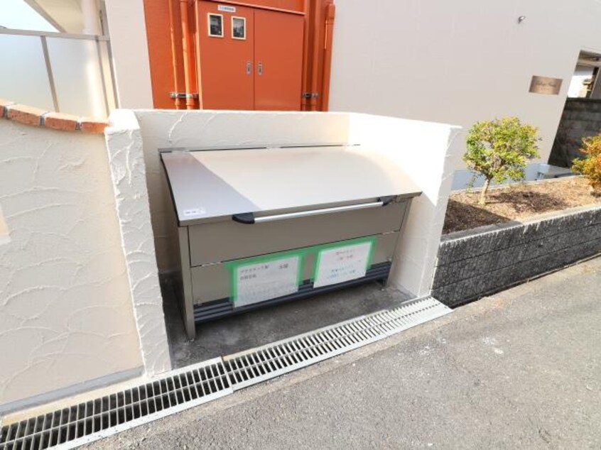  近鉄難波線・奈良線/近鉄奈良駅 徒歩10分 3階 築32年