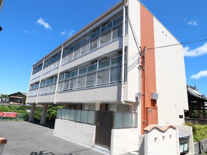 近鉄難波線・奈良線/近鉄奈良駅 徒歩10分 3階 築32年