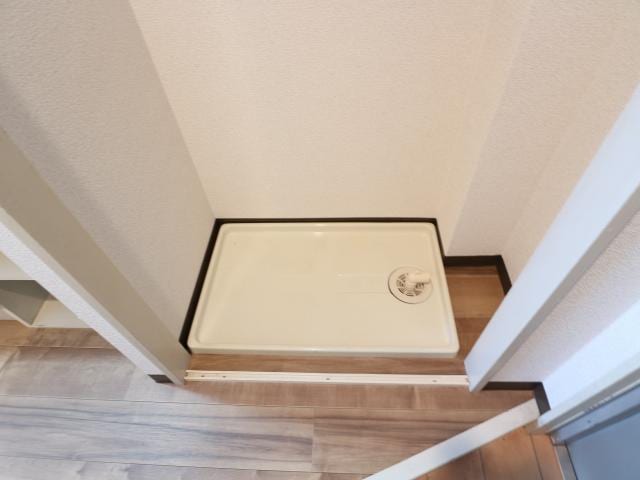  近鉄難波線・奈良線/近鉄奈良駅 バス10分南方下車:停歩5分 1階 築35年