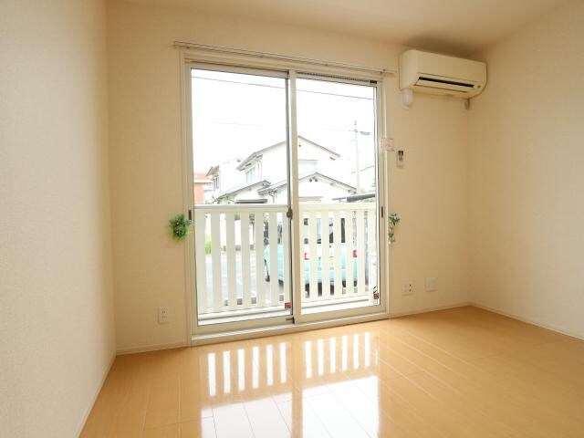  近鉄難波線・奈良線/新大宮駅 徒歩14分 1階 築17年