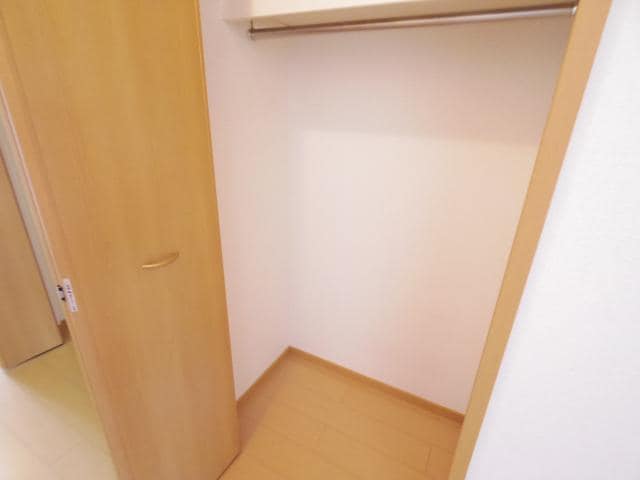  近鉄難波線・奈良線/新大宮駅 徒歩14分 1階 築17年