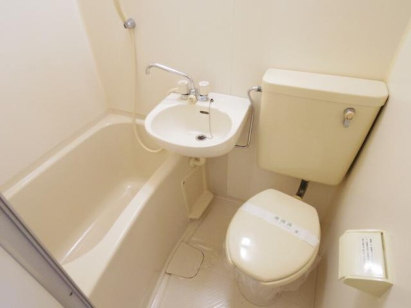  近鉄難波線・奈良線/新大宮駅 徒歩16分 2階 築36年