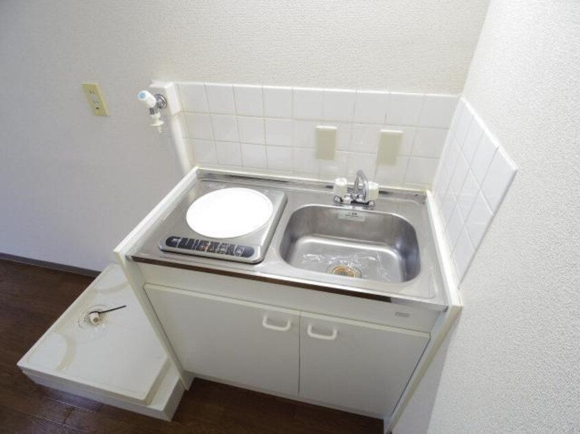  近鉄難波線・奈良線/新大宮駅 徒歩16分 2階 築36年