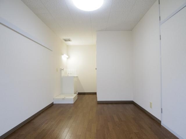  近鉄難波線・奈良線/新大宮駅 徒歩16分 2階 築36年