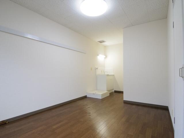  近鉄難波線・奈良線/新大宮駅 徒歩16分 2階 築36年