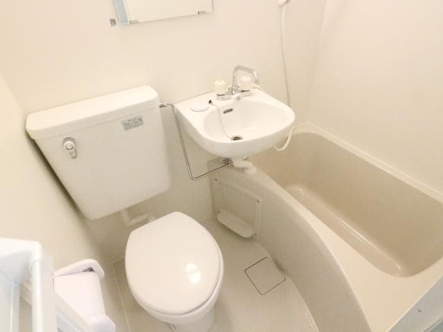  近鉄難波線・奈良線/新大宮駅 徒歩4分 8階 築36年