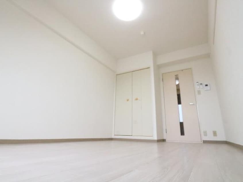  近鉄難波線・奈良線/新大宮駅 徒歩4分 8階 築36年