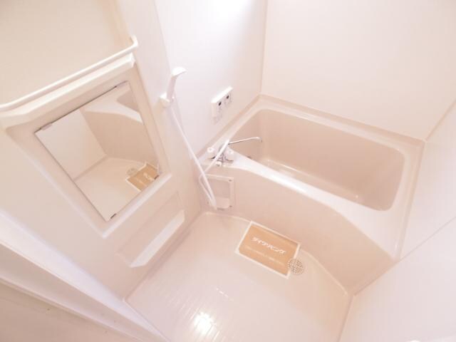  近鉄難波線・奈良線/新大宮駅 徒歩8分 1階 築16年