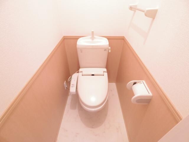  近鉄難波線・奈良線/新大宮駅 徒歩8分 1階 築16年