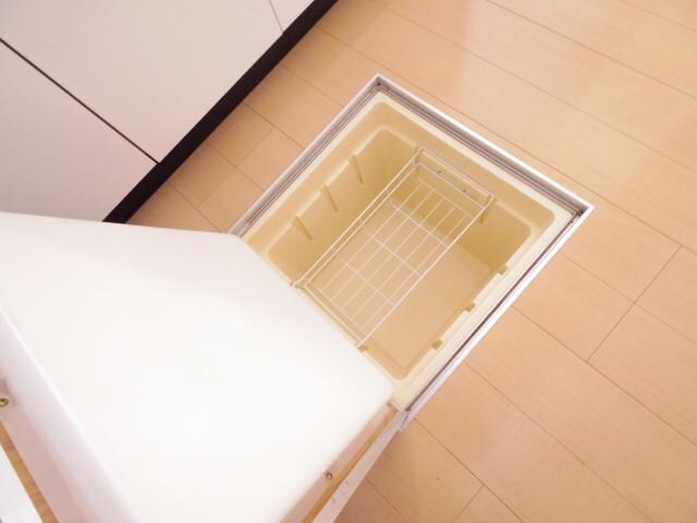  近鉄難波線・奈良線/新大宮駅 徒歩8分 1階 築16年