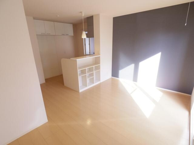  近鉄難波線・奈良線/新大宮駅 徒歩8分 1階 築16年