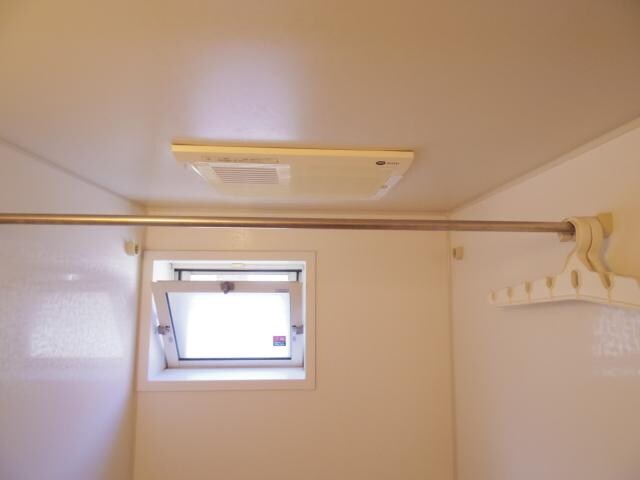  近鉄難波線・奈良線/新大宮駅 徒歩8分 1階 築16年