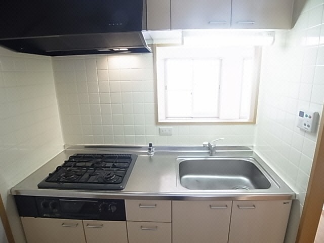  近鉄難波線・奈良線/近鉄奈良駅 バス12分宮ノ森西口下車:停歩5分 2階 築21年