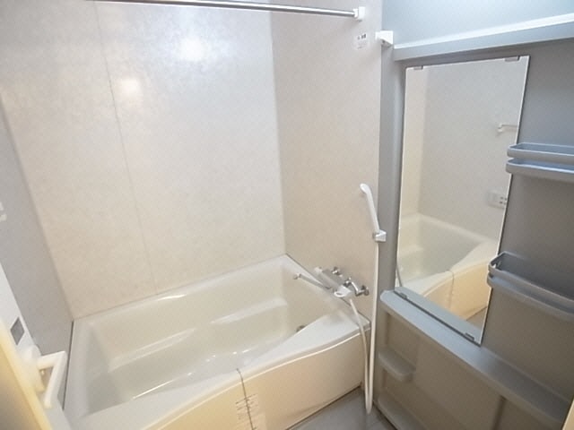  近鉄難波線・奈良線/近鉄奈良駅 バス12分宮ノ森西口下車:停歩5分 2階 築21年