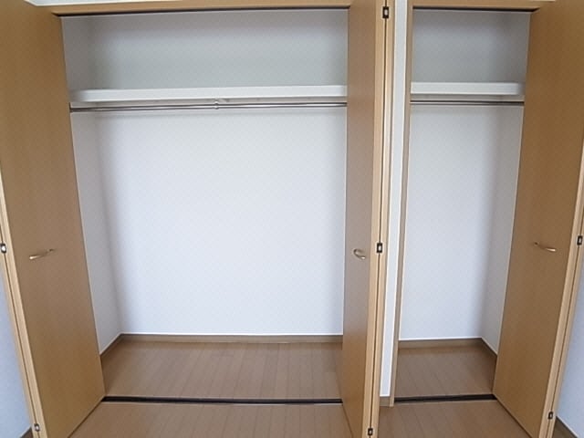  近鉄難波線・奈良線/近鉄奈良駅 バス12分宮ノ森西口下車:停歩5分 2階 築21年