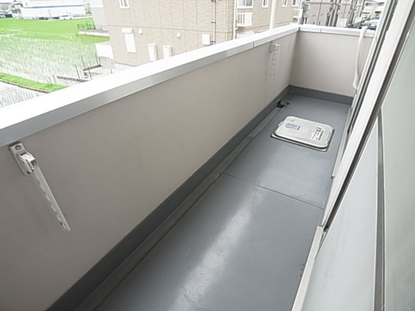  近鉄難波線・奈良線/近鉄奈良駅 バス12分宮ノ森西口下車:停歩5分 2階 築21年