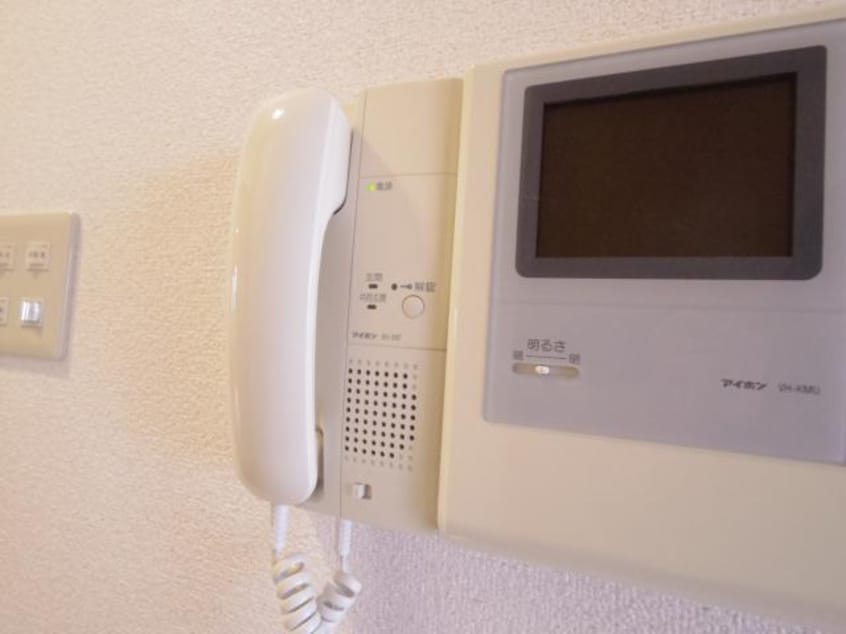  近鉄難波線・奈良線/近鉄奈良駅 バス12分宮ノ森西口下車:停歩5分 2階 築21年