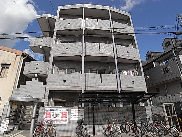 近鉄難波線・奈良線/近鉄奈良駅 バス10分南方下車:停歩4分 4階 築34年