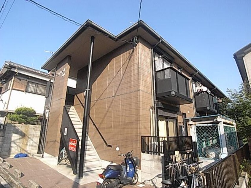  近鉄難波線・奈良線/近鉄奈良駅 徒歩10分 2階 築25年